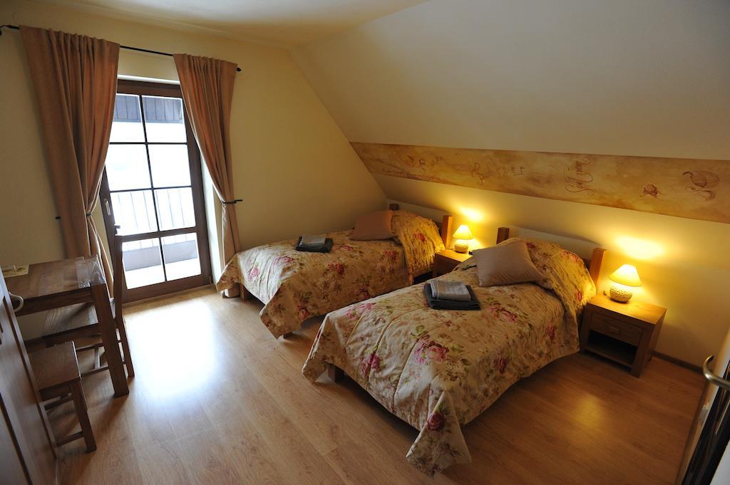 Quo Vadis Lounge Bed & Breakfast Казімеж-Дольний Номер фото